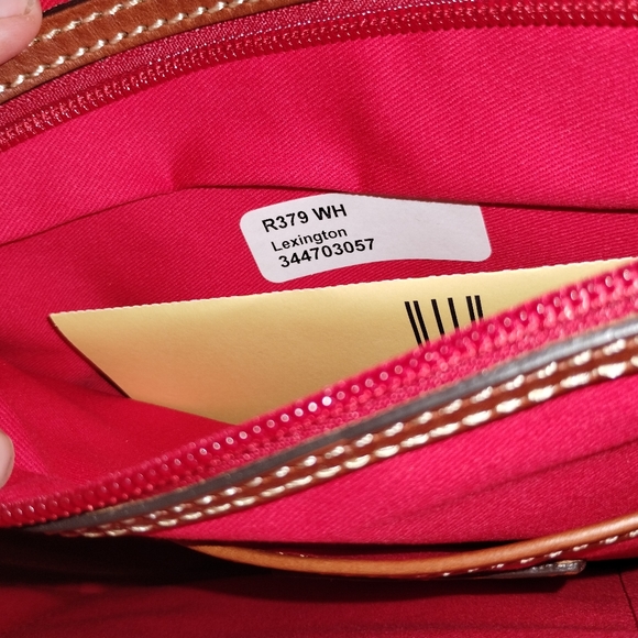 Dooney & Bourke Leather Lexington Shopper Never used! - Picture 4 of 10